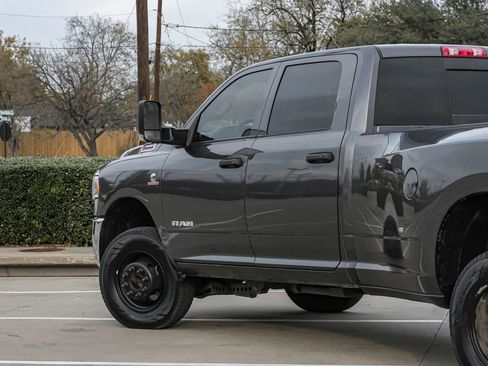 Used 2021 RAM 3500 Tradesman image 13