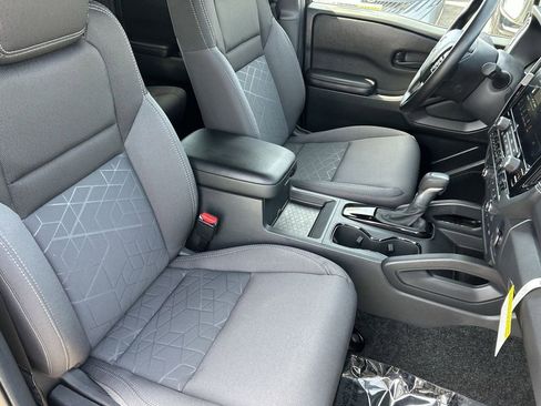 New 2026 Nissan Frontier SV image 12