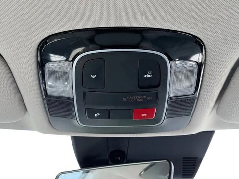 Used 2025 Hyundai Sonata SEL FWD image 21