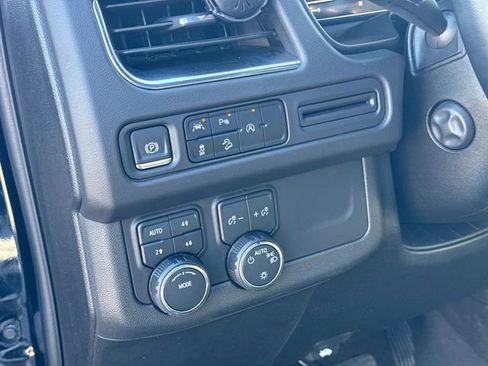 Certified 2024 Chevrolet Suburban Premier image 33