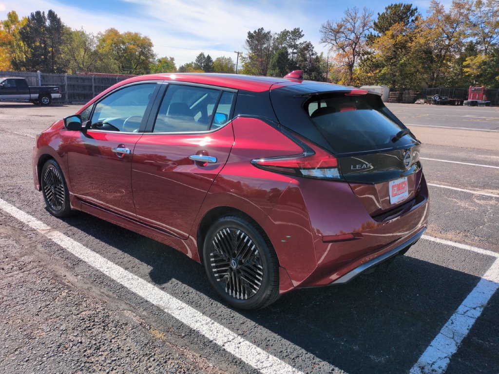 Used 2025 Nissan Leaf SV Plus FWD image 3