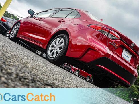 Used 2020 Toyota Corolla LE FWD image 5
