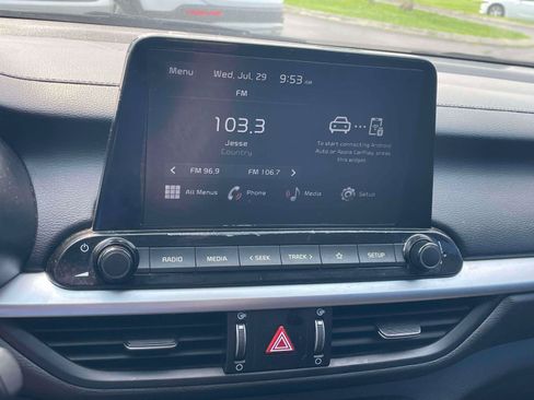 Used 2023 Kia Forte LXS w/ LXS Technology Package FWD image 16