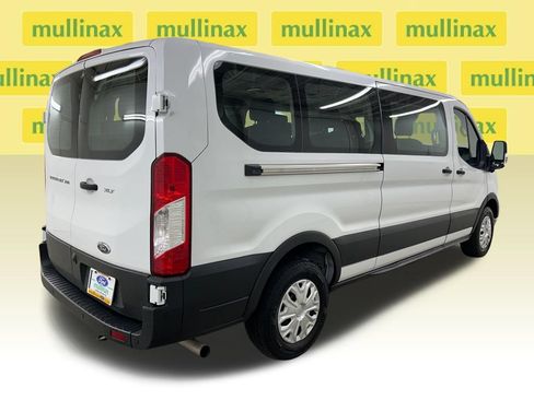 Used 2023 Ford Transit 350 XLT RWD image 4