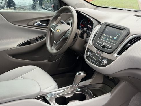 Used 2016 Chevrolet Malibu LS image 13