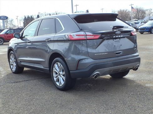 Used 2024 Ford Edge Titanium image 5