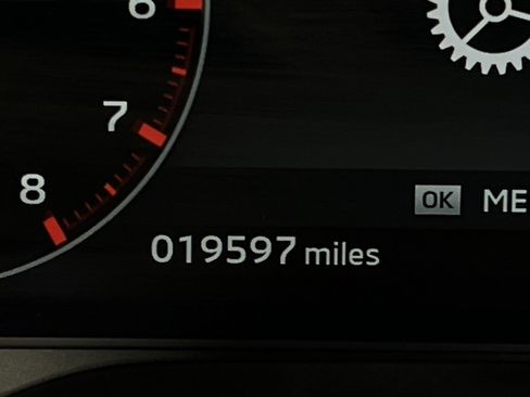 Used 2024 Mitsubishi Outlander SEL image 16