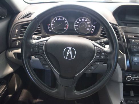 Used 2018 Acura ILX FWD image 23