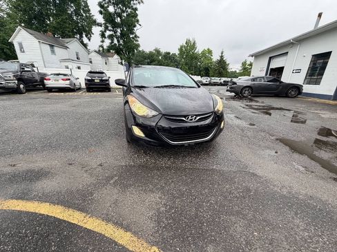 Used 2012 Hyundai Elantra GLS w/ Preferred Pkg 3 FWD image 15