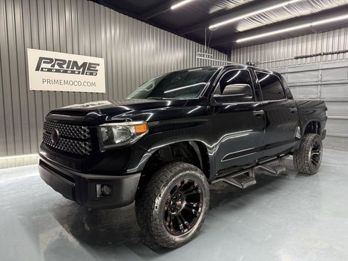 Used 2021 Toyota Tundra SR5 w/ SR5 Leather Package AWD/4WD image 1
