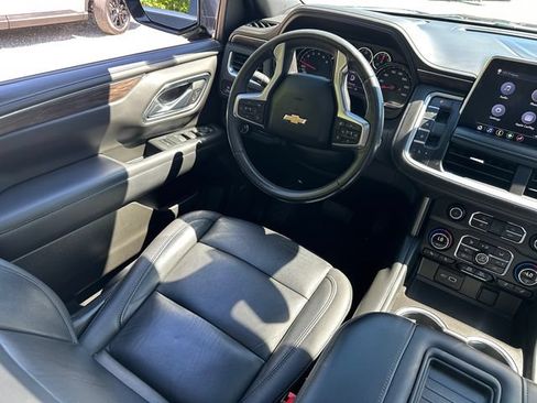 Used 2021 Chevrolet Tahoe LT w/ LT Signature Package AWD/4WD image 23