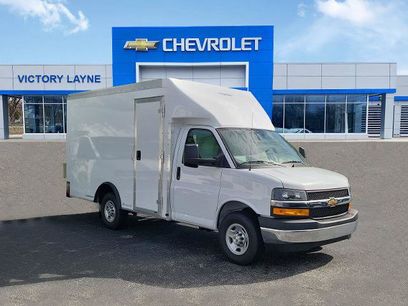 New 2025 Chevrolet Express 3500 w/ Power Convenience Package