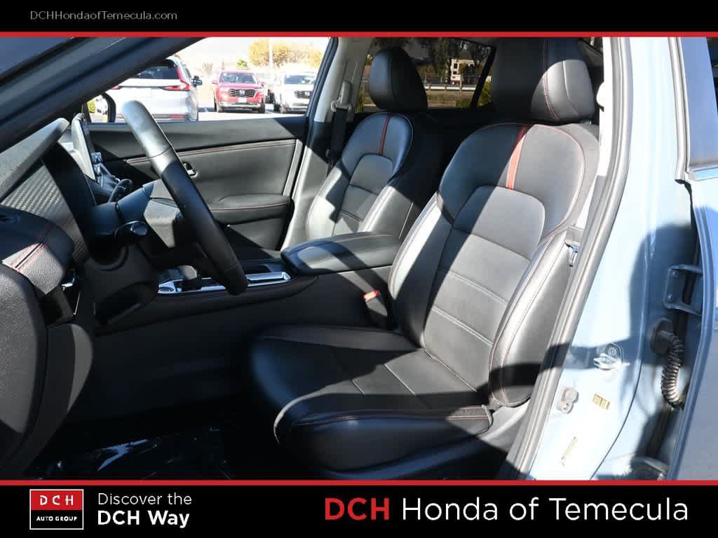 Used 2024 Nissan Sentra SR w/ SR Premium Package FWD image 18