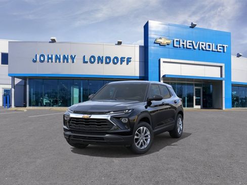 New 2026 Chevrolet TrailBlazer LS w/ LS Convenience Package AWD/4WD image 8