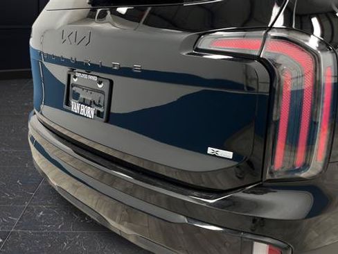 Used 2025 Kia Telluride EX X-Line AWD/4WD image 35
