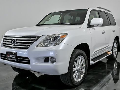 Used 2009 Lexus LX 570 4WD image 5