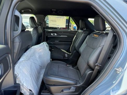 New 2026 Ford Explorer Tremor w/ Tremor Convenience Package AWD/4WD image 15