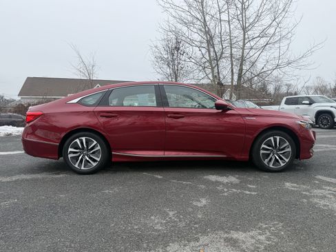 Used 2018 Honda Accord EX image 14