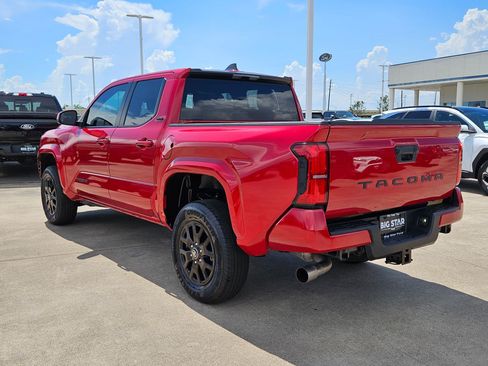 Used 2026 Toyota Tacoma SR5 RWD image 7
