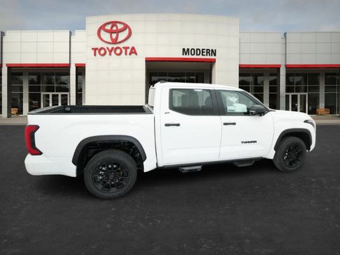 New 2026 Toyota Tundra SR5 image 23