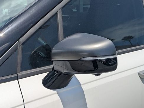 New 2026 Kia Carnival SX Prestige FWD image 12