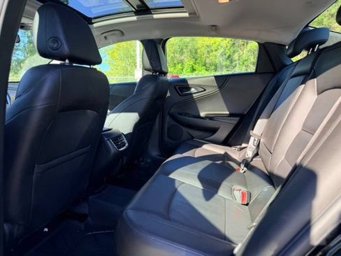 Used 2022 Chevrolet Malibu LT w/ Leather Package FWD image 26
