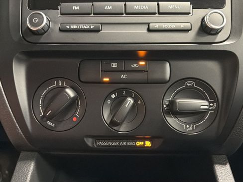 Used 2012 Volkswagen Jetta Sedan FWD image 28