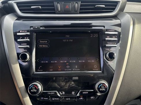Used 2020 Nissan Murano SV image 18