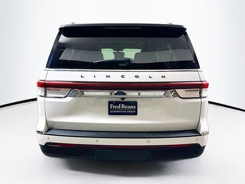 Used 2023 Lincoln Navigator L Black Label AWD/4WD image 6