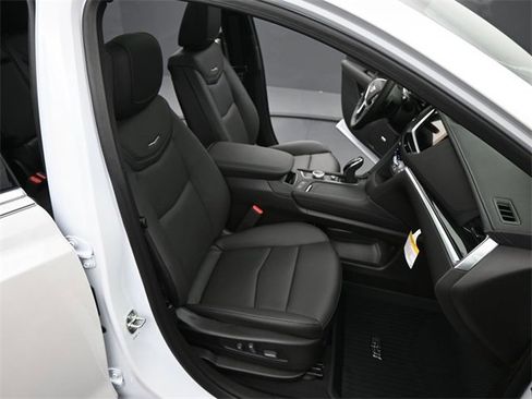 New 2025 Cadillac XT5 Premium Luxury w/ Technology Package image 19