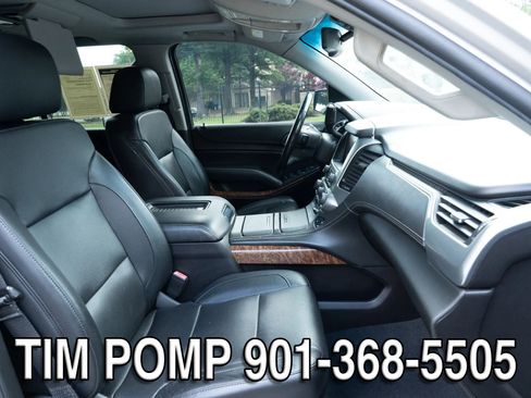 Used 2019 Chevrolet Tahoe Premier AWD/4WD image 22