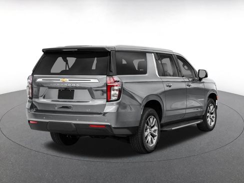 Used 2024 Chevrolet Suburban LT AWD/4WD image 9