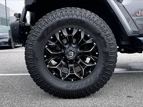 Used 2021 Jeep Wrangler Unlimited Rubicon image 30