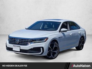 Used 2021 Volkswagen Passat 2.0T R-Line w/ Luggage Net & Mats Package FWD video 1