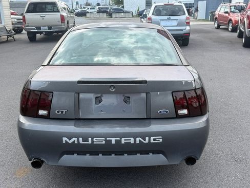 Used 2003 Ford Mustang GT RWD image 6
