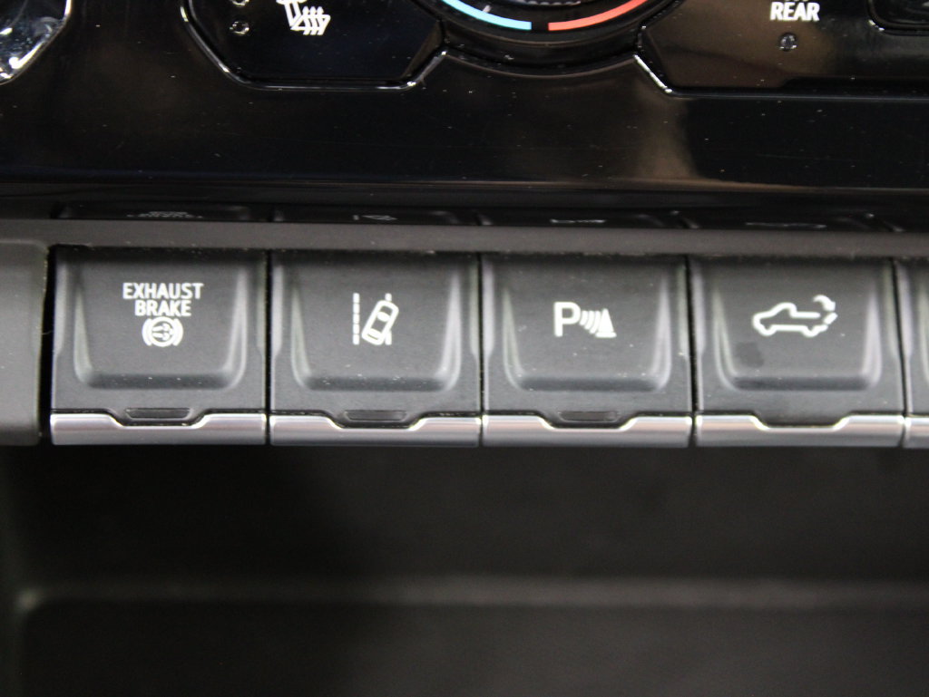 Used 2026 GMC Sierra 2500 Denali Ultimate w/ LPO, GMC Protection Package AWD/4WD image 70
