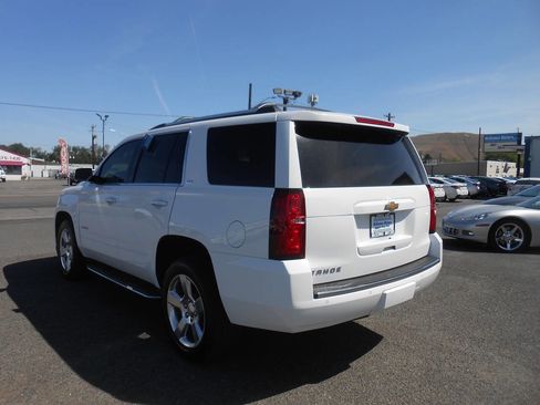 Used 2016 Chevrolet Tahoe LTZ AWD/4WD image 7