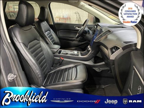 Used 2024 Ford Edge SEL w/ Convenience Package image 18