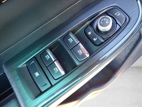 Used 2026 Subaru Outback Wilderness AWD/4WD image 18