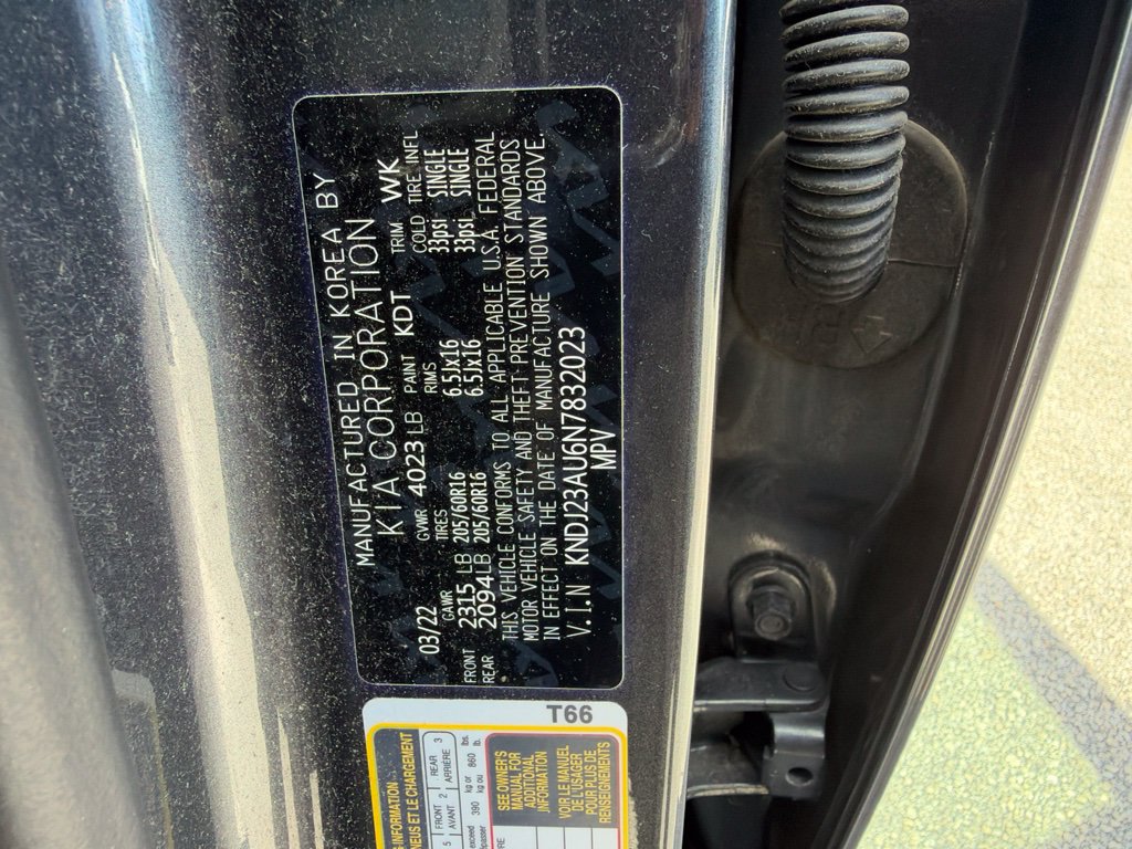 Used 2022 Kia Soul LX w/ Technology Package FWD image 14