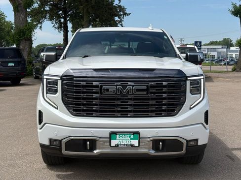 Used 2023 GMC Sierra 1500 Denali Ultimate AWD/4WD image 3
