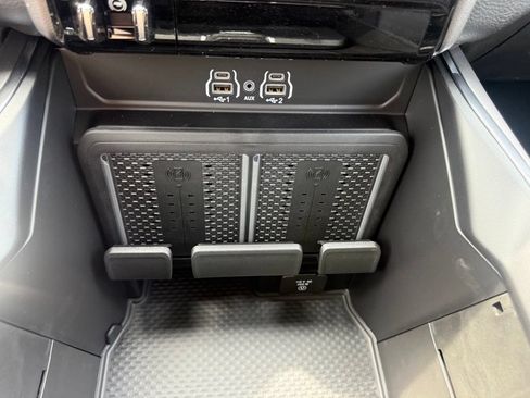 New 2026 RAM 2500 Laramie AWD/4WD image 27
