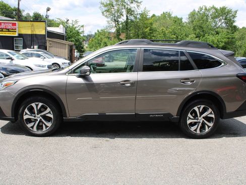 Used 2021 Subaru Outback Limited XT AWD/4WD image 12