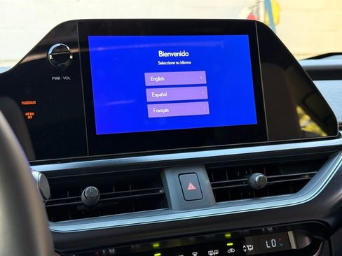 Used 2024 Lexus UX 250h image 8