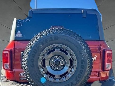 New 2024 Ford Bronco Black Diamond image 5