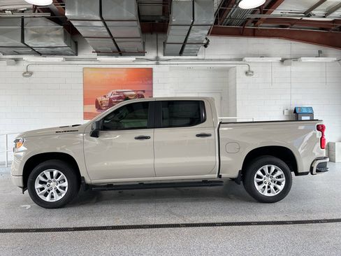 New 2026 Chevrolet Silverado 1500 Custom image 4