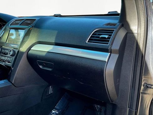 Used 2017 Ford Explorer XLT w/ Equipment Group 201A image 16