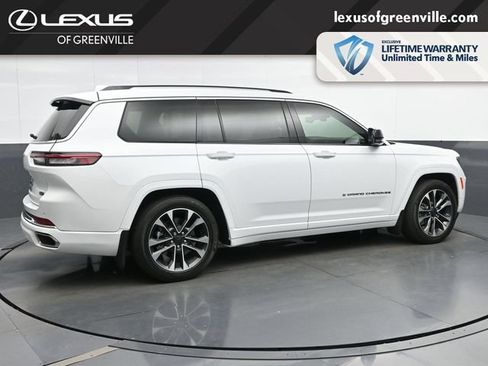 Used 2023 Jeep Grand Cherokee L Overland w/ Advanced Protech Group III AWD/4WD image 8