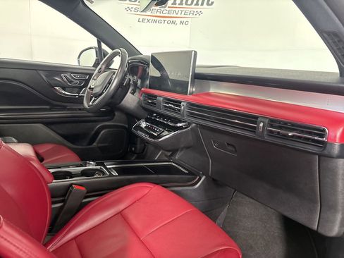 Used 2023 Lincoln Corsair Reserve w/ Equipment Group 201A image 29