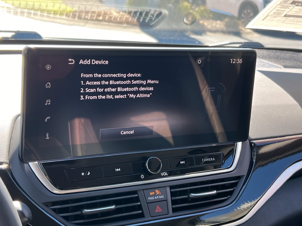 Used 2025 Nissan Altima 2.5 SR w/ SR Premium Package FWD image 33